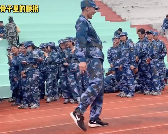 轩辕丶玉儿 第2页