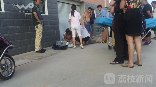 男孩补习班坠楼身亡男孩补习班坠楼身亡，深度探究背后的真相与警示