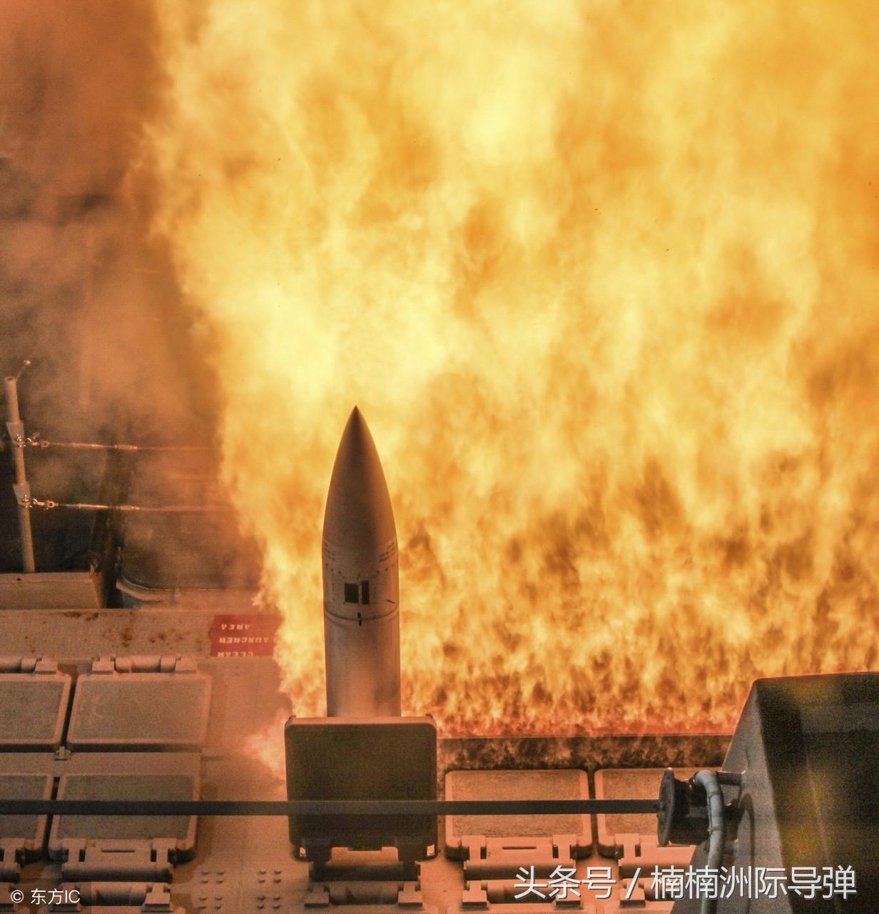 东风-5C大到三台车才拉得下东风-5C车型，庞大身躯需三台车方能运输的奥秘揭秘