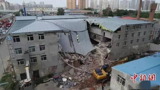 媒体：85万采购背后是“责任塌方”媒体背后的责任，揭示采购背后的真相与责任塌方的警示